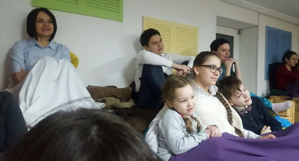 Удивительный проект «Родом из детства» — гости провели полтора часа в детстве